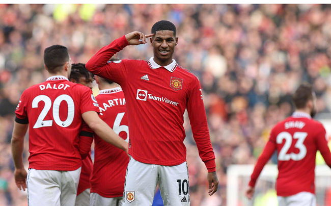 德转列欧冠半决赛进球榜：C罗13球居首，本泽马、莱万在列.