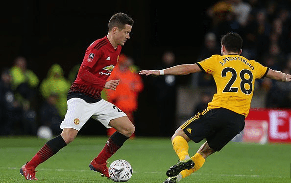 官方：阿森纳与18岁新星恩瓦内里续约，合同年限未透露.