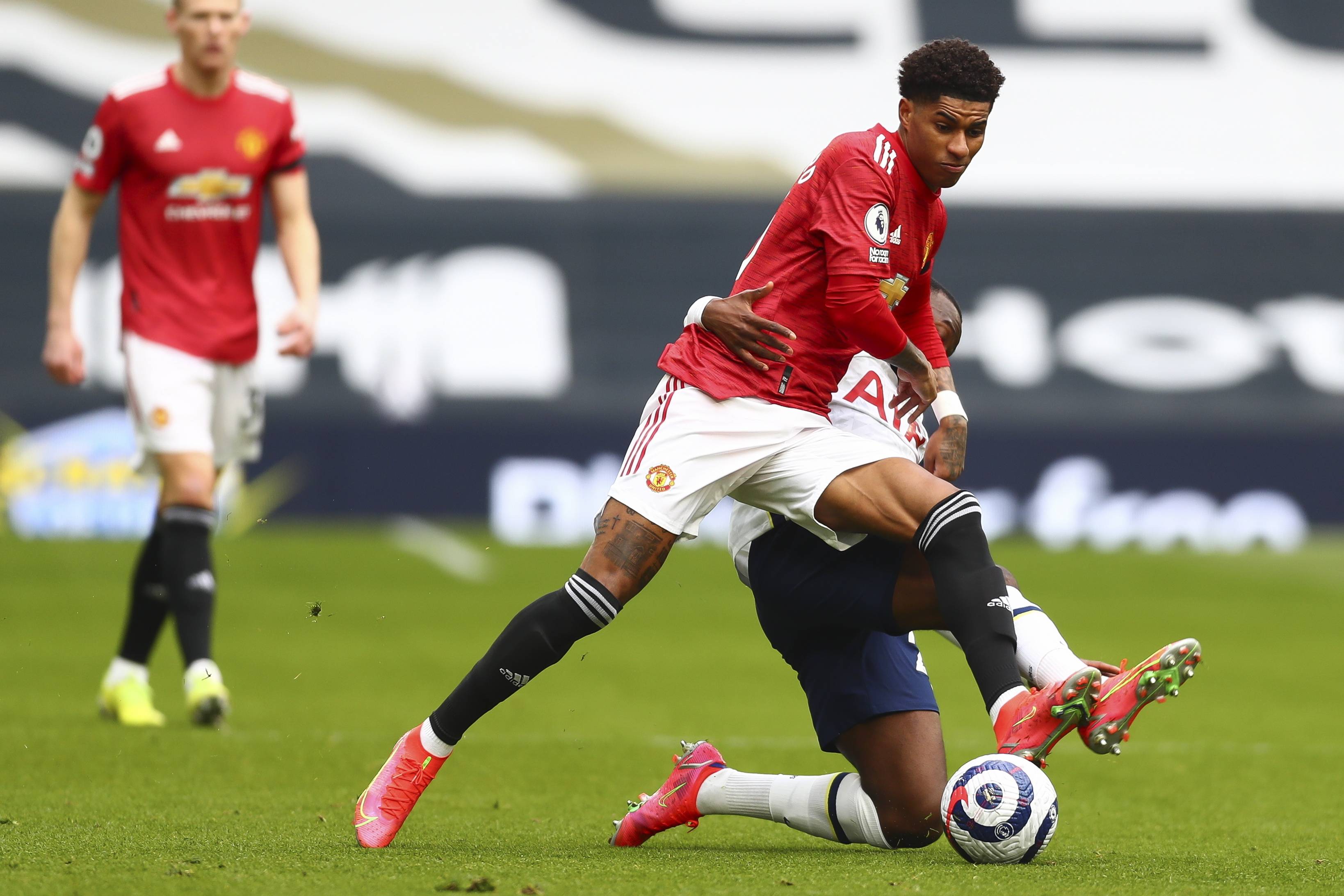 利实现三战 利实现三战